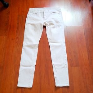 Soft Boy friend white skinny jeans